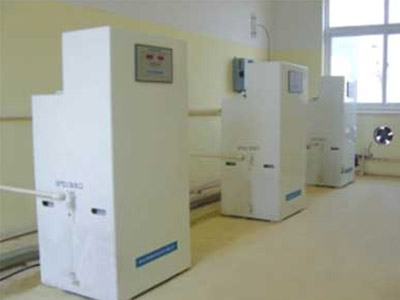 {二氧化氯发生器